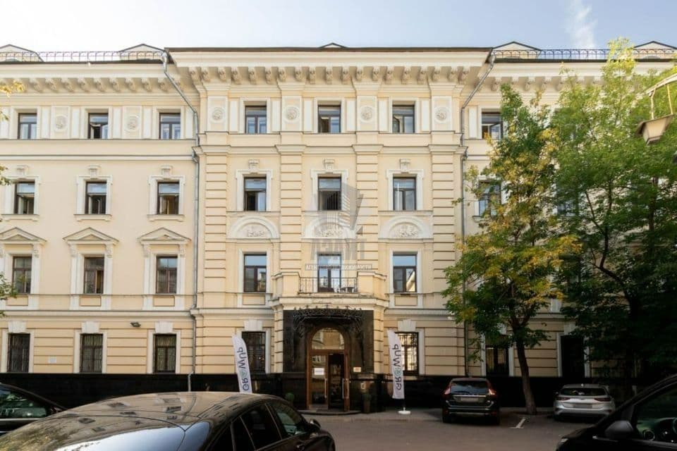 Здание целиком Большая Грузинская 12