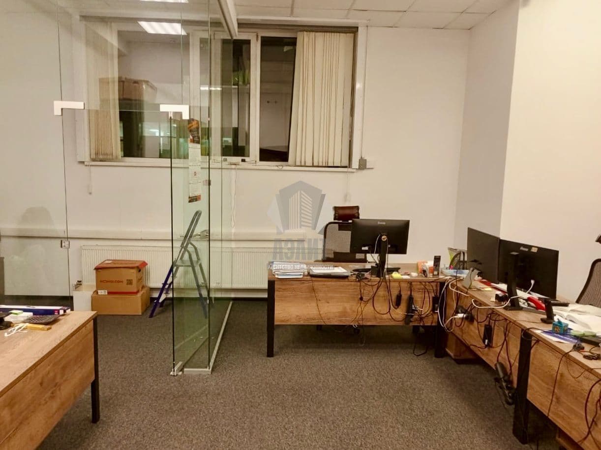 ОФИС 71 М² НА ПЕРВОМ ЭТАЖЕ В БИЗНЕС-ЦЕНТРЕ BAKER PLAZA