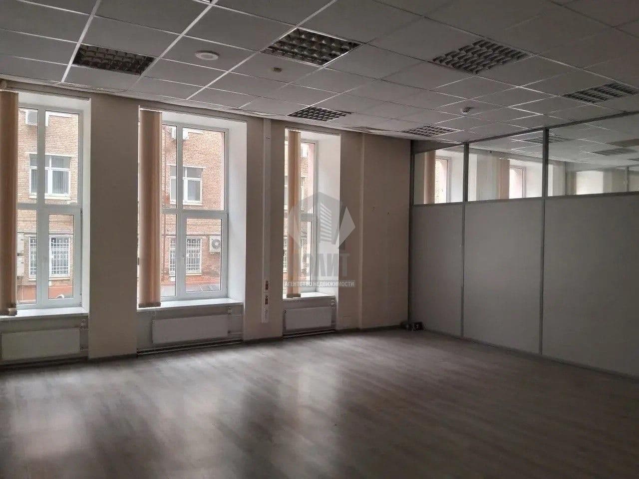 Офис в Тайм Центр