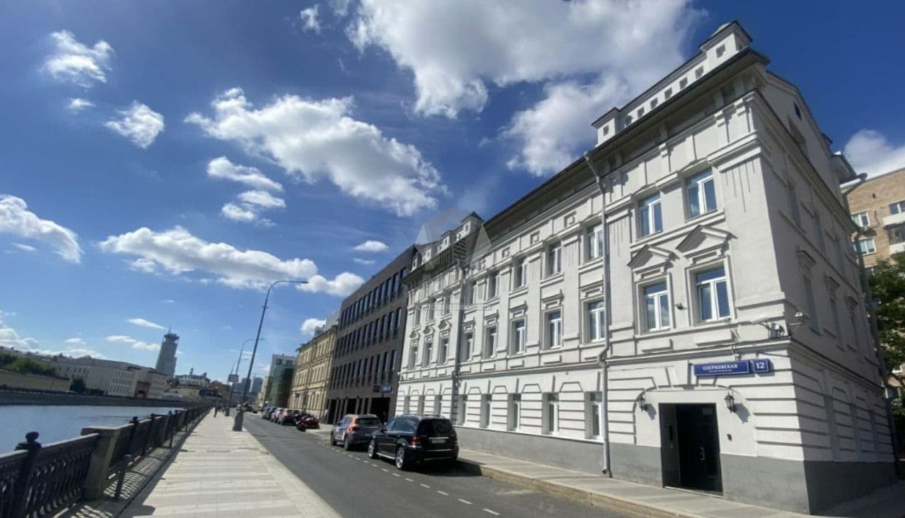 Офис Озерковская наб, д 12 393м